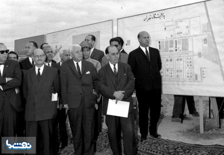 ساخت پالایشگاه نفت تهران در سال ١٣۴۴  