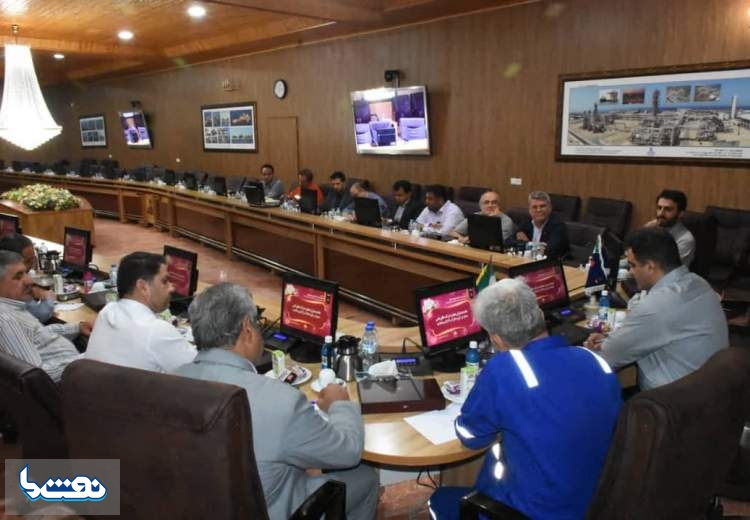 نشست مدیرکل حراست شرکت ملی نفت با مدیران نفتی جزیره خارگ