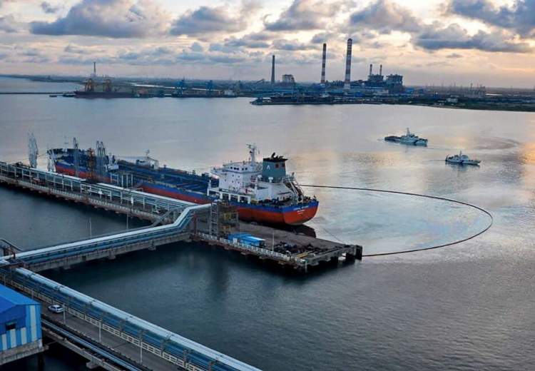 سیگنالی از کاهش فروش نفت دریافت نکرده‌ایم