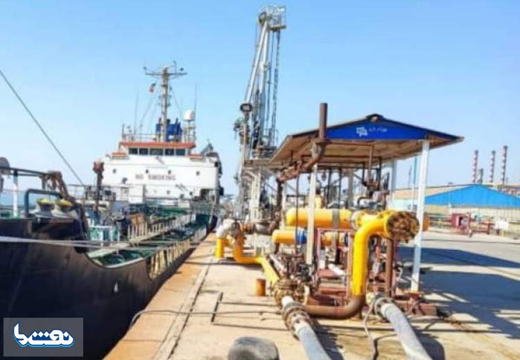 ۲ هزار تن وکیوم باتوم از پالایشگاه آبادان به اسکله رجایی منتقل شد